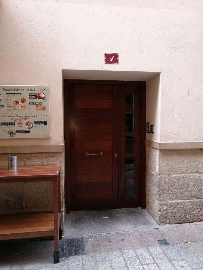 Apartamentos Espolon Logroño Dış mekan fotoğraf