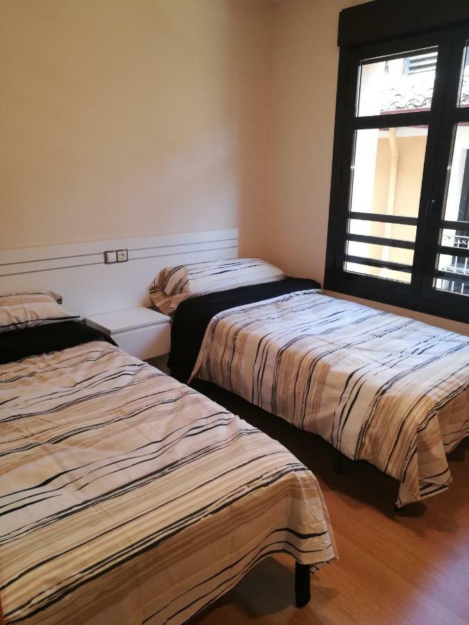 Apartamentos Espolon Logroño Dış mekan fotoğraf